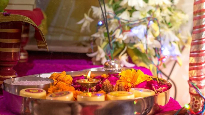 pooja-2725137_1280-770x433